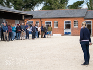 EL080425-21 - Emma Lavelle Stable Visit